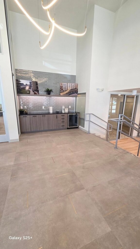 Commercial cleaning service - serving Denver, CO and many more! Call for a free quote today.